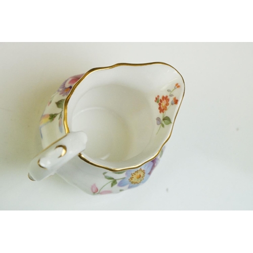 59 - Royal Crown Derby Imari miniature kettle & cover (8.5cm high), together a group Royal Crown Derby 'D... 