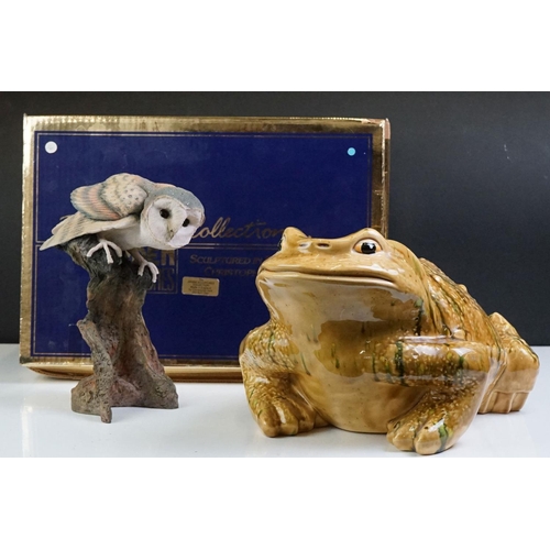 85 - The Arden Sculptures Collection Barn Owl resin sculpture, boxed (model no. 203), together with a cer... 