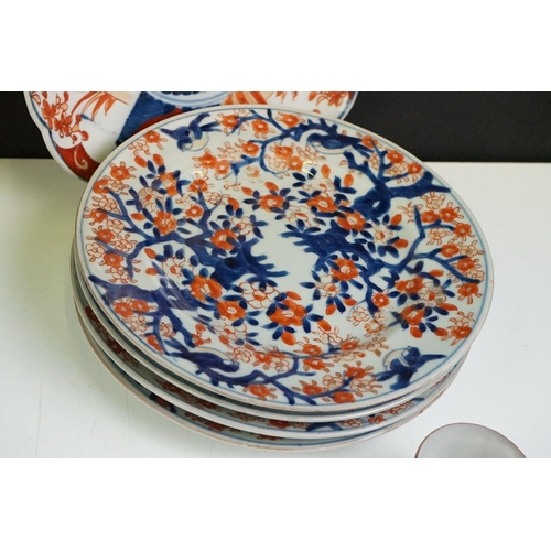 91 - Collection of East Asian ceramics to include a set of four Imari plates (21.5cm diameter), five Japa... 