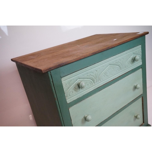 646 - Small oak painted cottage chest of 3 drawers.