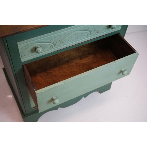 646 - Small oak painted cottage chest of 3 drawers.