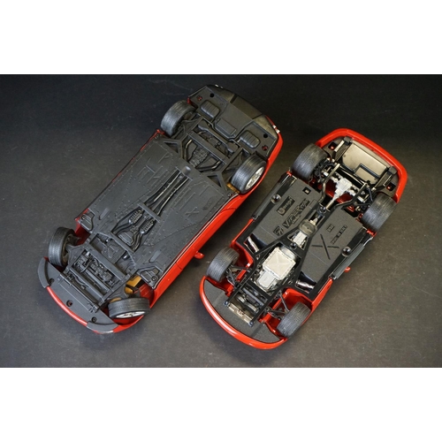 1188 - 11 1/18 scale diecast models featuring Autoart, Burago, Kyosho, Road Signature, Funline, Carousel & ... 