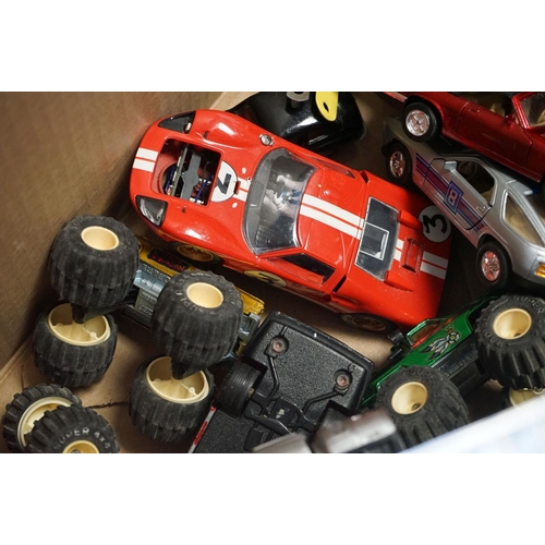 1192 - Collection of diecast models to include Maisto, Corgi, Guitoy, Saico, New Ray, Matchbox, etc, featur... 