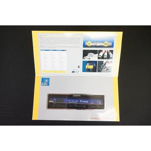 175 - Boxed ESU HO gauge 31056 Class 77 HHPI 29002 locomotive in blue, with outer trade box