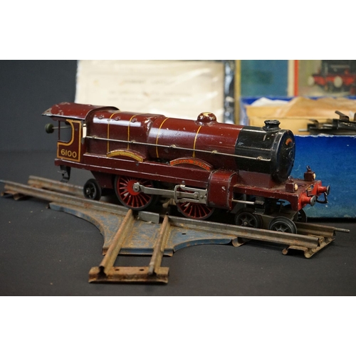 183 - Hornby O gauge Clockwork Passenger Train Set with Royal Scot locomotive, 2 x coaches and track, repl... 