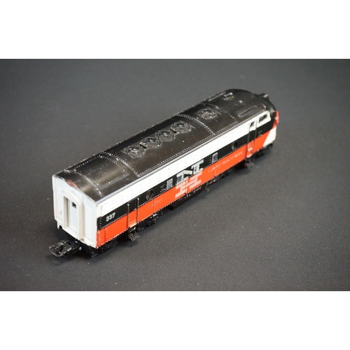 194 - Four boxed Marklin HO gauge locomotives to include 3021, 4062, 3003 & 3062, tatty boxes with tape re... 