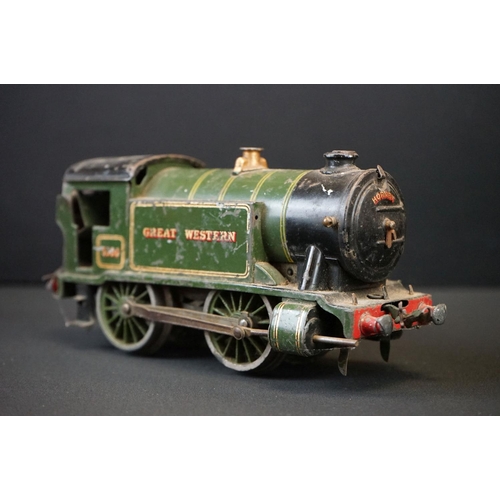 208 - Two Hornby O gauge locomotives to include 4-4-2 GWR 2221 and 0-4-0 Great Western 5500 plus a quantit... 