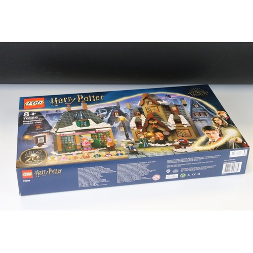 255 - Lego - Two boxed Harry Potter Wizarding World sets to include 75953 Hogwarts Whomping Willow and 763... 