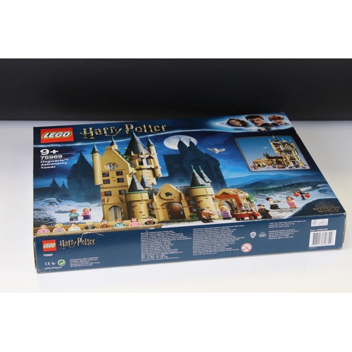 258 - Lego - Boxed Harry Potter Wizarding World 75969 Hogwarts Astronomy Tower set, sealed & excellent