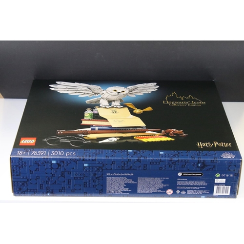 286 - Lego - Boxed Wizarding World Harry Potter Hogwarts Icons Collectors Edition 76391 set, sealed & exce... 