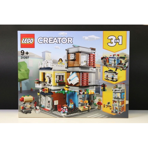 317 - Lego - Boxed Creator 3 in 1 31097 Townhouse Pet Shop & Cafe set, sealed & excellent