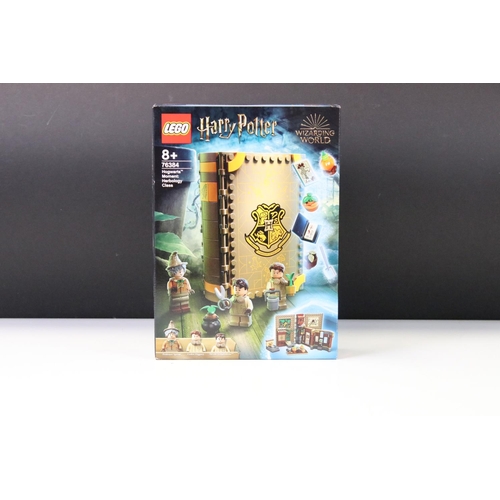 324 - Lego - Seven boxed Harry Potter Hogwarts Moment sets to include 76397, 76409, 76385, 76382, 76384, 7... 