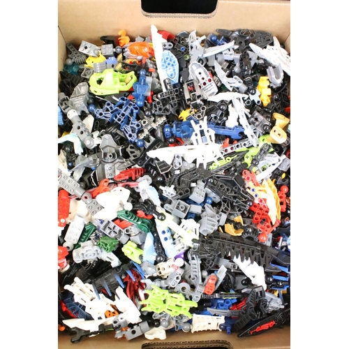 328 - Lego - Collection of various loose Lego Bionicle parts with instructions (2 boxes)