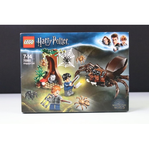 329 - Lego - Eight boxed Harry Potter Wizarding World sets to include 76387, 75967, 40577, 75965, 75966, 7... 