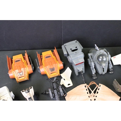 1672 - Star Wars - 11 Original Star Wars Mini Rig / Vehicle sets to include 2 x AST-5, INT-4 with instructi... 