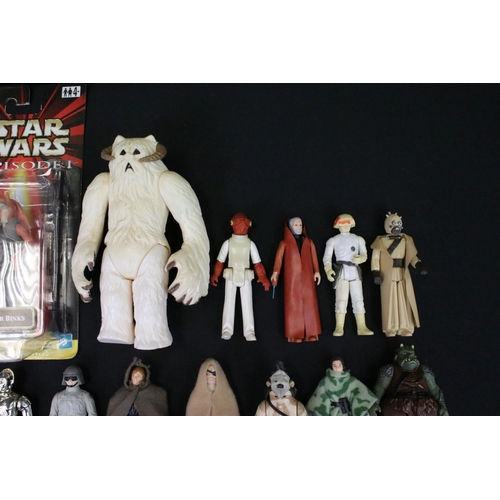 1674 - Star Wars - 36 Original Star Wars figures to include Klaatu, Luke Skywalker (Hoth Battle Gear), Squi... 