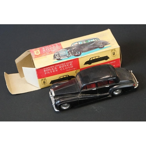 385 - 12 Boxed plastic and metal models to include Minister Deluxe in black, Friction Drive Rolls Royce Si... 