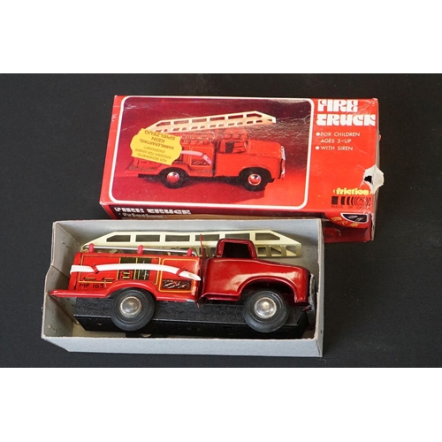 385 - 12 Boxed plastic and metal models to include Minister Deluxe in black, Friction Drive Rolls Royce Si... 