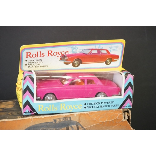 385 - 12 Boxed plastic and metal models to include Minister Deluxe in black, Friction Drive Rolls Royce Si... 