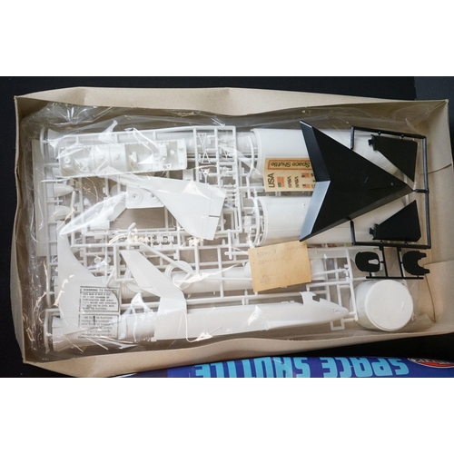 392 - Four boxed plastic model kits to include Aurora no. 921 Star Trek U.S.S. Enterprise (partly built), ... 