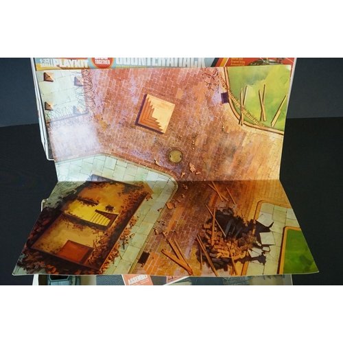 393 - Boxed Airfix Combat Pack ' Battle Action with firing Pillboxes ', set no. 51511-3, with German Infan... 