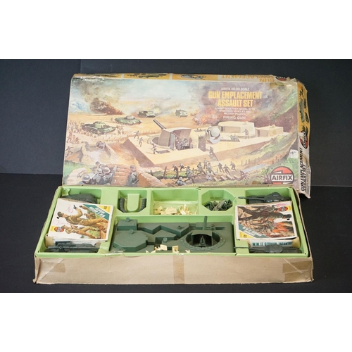 393 - Boxed Airfix Combat Pack ' Battle Action with firing Pillboxes ', set no. 51511-3, with German Infan... 