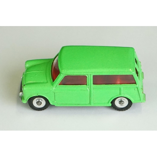 Boxed Dinky 197 Morris Minor Mini Traveller diecast model in