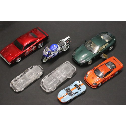 1192 - Collection of diecast models to include Maisto, Corgi, Guitoy, Saico, New Ray, Matchbox, etc, featur... 