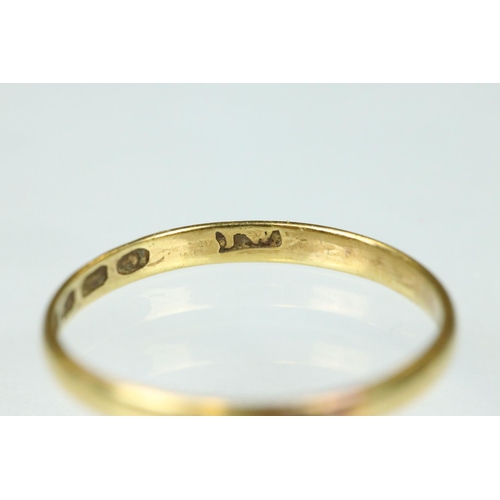 104 - Mid 19th century 22ct yellow gold wedding band, plain polished D shape, band width approx 2mm, ring ... 