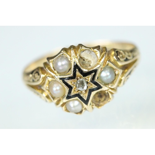 110 - 19th century diamond, pearl and enamelled 15ct yellow gold ring, small rose cut diamond to the centr... 