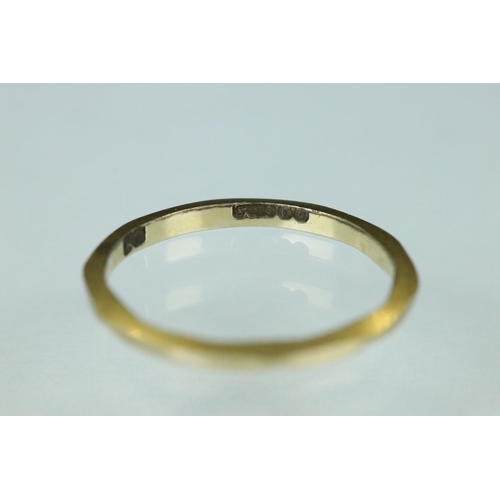 111 - Orange topaz white metal ring, the round mixed cut topaz diameter approx 8mm, claw set, tapered shou... 