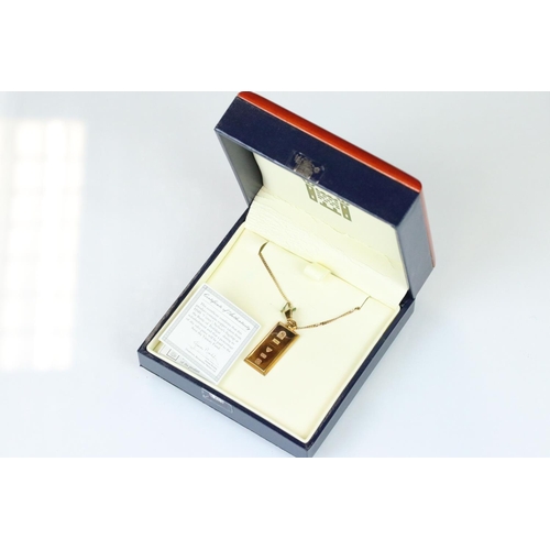 119 - Royal Mint Classics limited edition 9ct gold ingot pendant necklace, 9ct gold chain, no. 277/1805, w... 