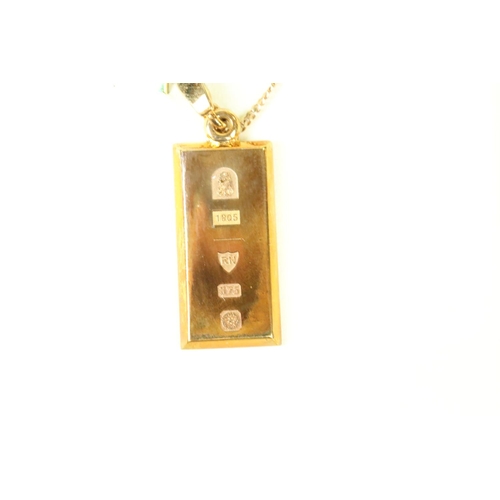119 - Royal Mint Classics limited edition 9ct gold ingot pendant necklace, 9ct gold chain, no. 277/1805, w... 
