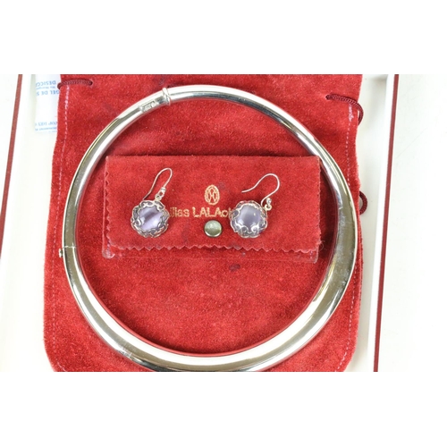 91 - Ilias Lalaounis silver torc neck collar, asymmetric design, tongue and barrel clasp, interior circum... 