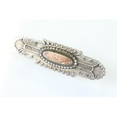 97 - 19th century blue lace agate unmarked silver brooch, the oval design with buckle detail and engraved... 