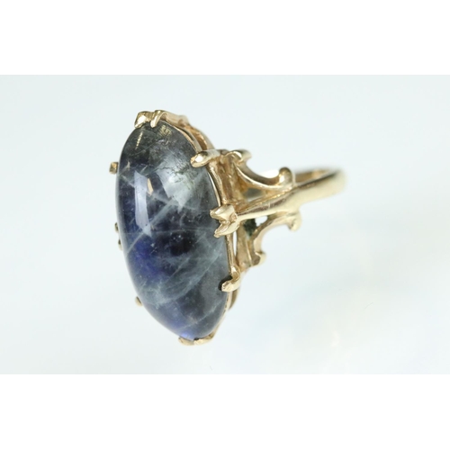 99 - Labradorite 9ct yellow gold ring, the marquise cabochon cut labradorite measuring approx 17.5mm x 9m... 
