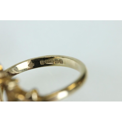 99 - Labradorite 9ct yellow gold ring, the marquise cabochon cut labradorite measuring approx 17.5mm x 9m... 