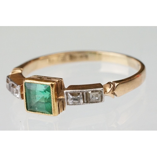2 - Early 20th century emerald and diamond 18ct yellow gold and platinum set ring, the centre square ste... 