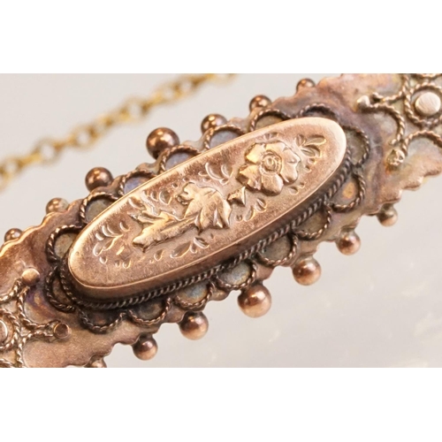 77 - 19th century pearl and hair yellow metal lace pin, the rectangular glazed panel to centre with plait... 