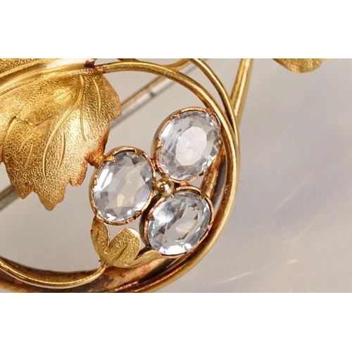 78 - 19th century rock crystal yellow metal brooch, three oval mixed cut rock crystals, dimensions approx... 