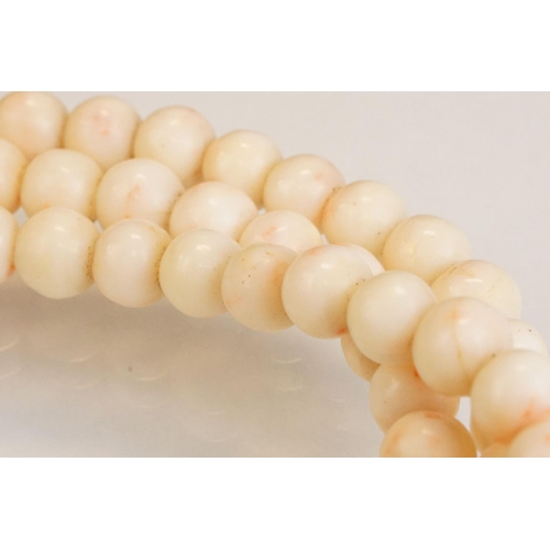 80 - Coral 14ct yellow gold three strand necklace, round coral beads, diameter approx 9mm, the cannetille... 