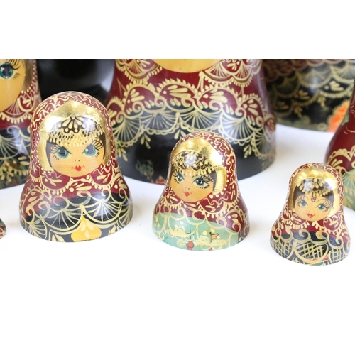 129 - Set of twelve Russian nesting dolls each having hand painted gilt and floral sprays. Twelve pieces i... 