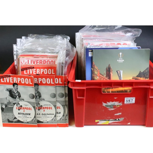 557 - Football Programmes - Large collection of home Liverpool programmes from 1964 to present day, all fe... 