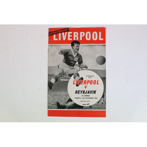 557 - Football Programmes - Large collection of home Liverpool programmes from 1964 to present day, all fe... 