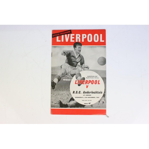 557 - Football Programmes - Large collection of home Liverpool programmes from 1964 to present day, all fe... 