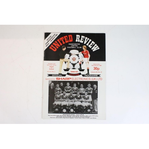 560 - Collection of Cup semi final football programmes mainly from the 1960s onwards. Comprises FA Cup, Le... 