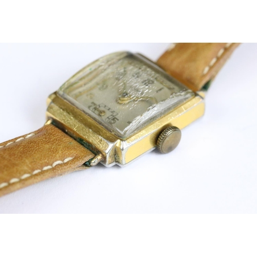 225 - A small collection of four gents and ladies wristwatches to include a 9ct gold cased gents Timor exa... 