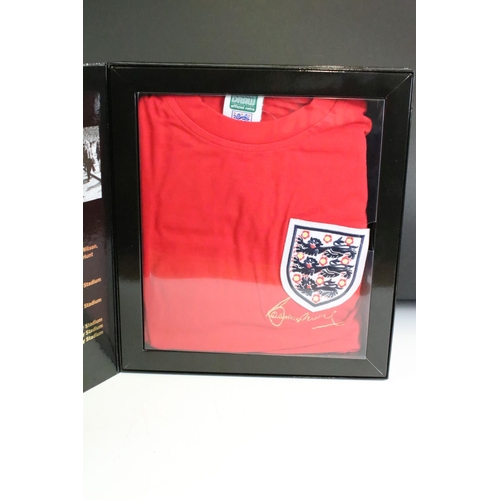 605 - Score Draw Official Retro Replica England Shirt ' 1966 50th Anniversary Bobby Moore Signatory Shirt ... 