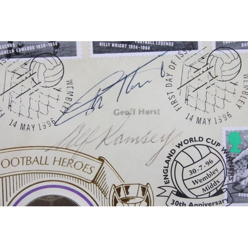 610 - England 1966 World Cup Football Winners Football Heroes 30th Anniversary First Day Cover, autographe... 