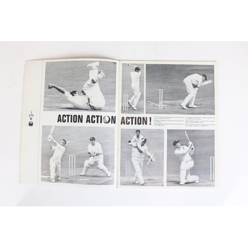 632 - Cricket Programmes - 15 Gillette Cup Final programmes to include 1964 and 1967-1980, features a few ... 